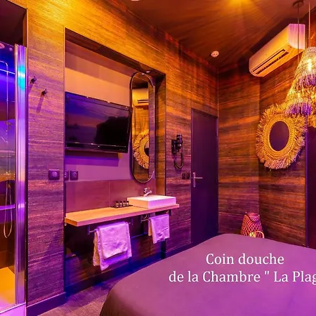Love Hotel Avec Nuit Insolite Au Dandy Et Jacuzzi Privatise (Adults Only)-2